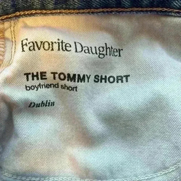NWOT FAVORITE DAUGHTER The Tommy dublin Raw Hem Short - Picture 10 of 11